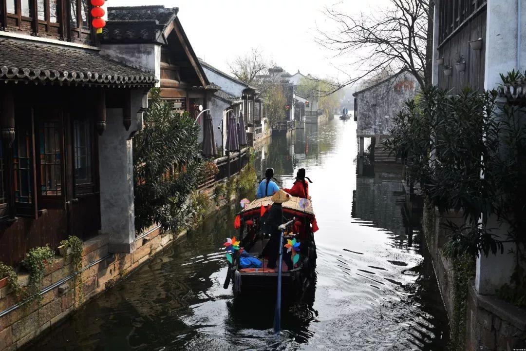 照顾可爱小公主