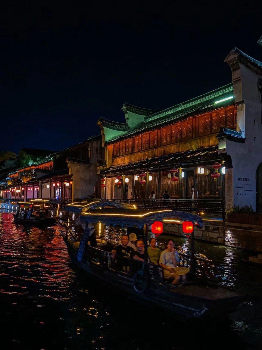逃离无人大住宅